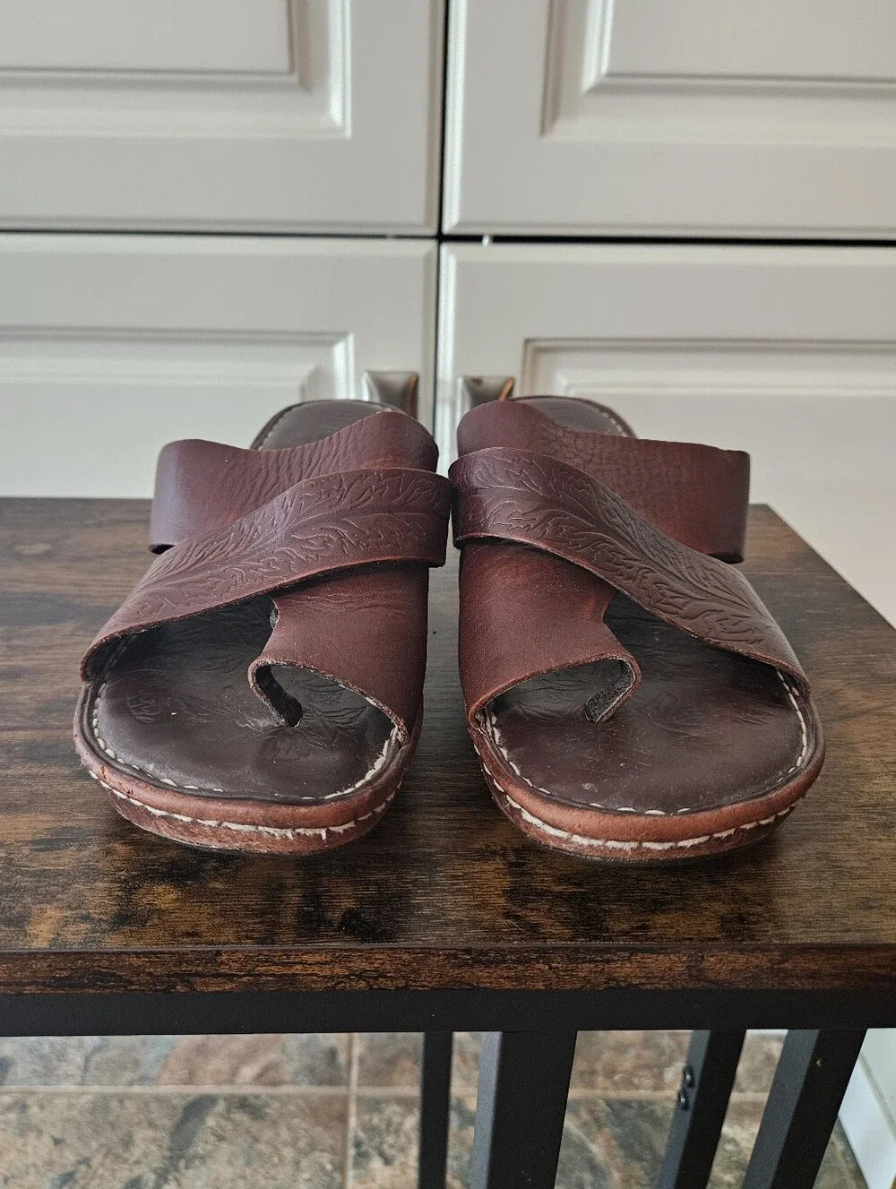 Born Brown Leather Wedge Comfort Sandals 70s 90s Boho Earthy Granola Cottagecore